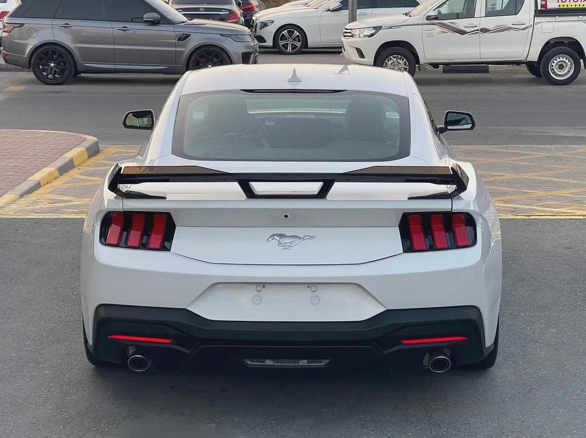 FORD - MUSTANG - 2024 - ECOBOOST - V4 - 2,3L - BY TURBO - AMERICAN SPECS VERY GOOD CONDITION-4-4