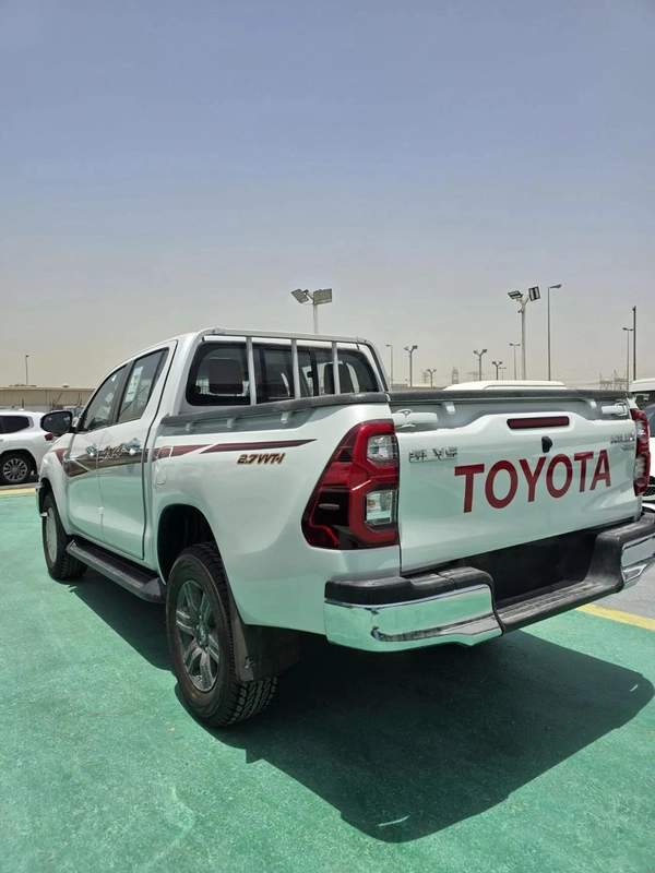 Toyota Hilux 2.7L 4 CYLINDER 2026 MODEL OMANI