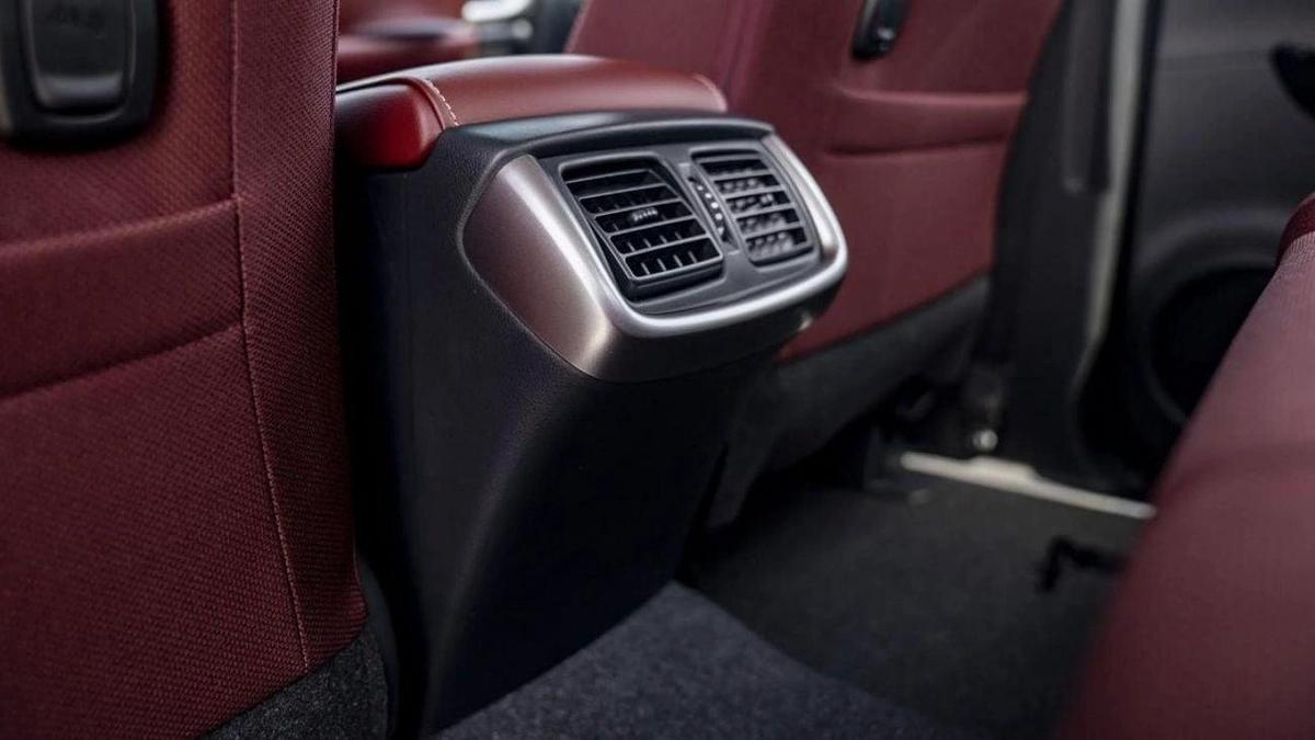 Toyota Hilux Toyota Hilux MT Sr5 2.7L petrol 2025 four wheels drives 4X4-12-12