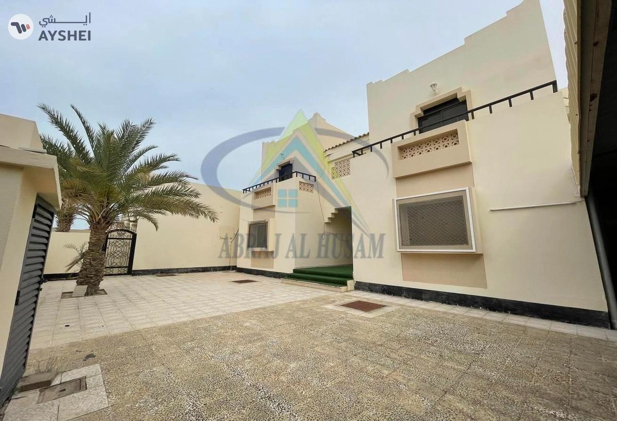 Villa for rent in Al Mirfa-0-landscape