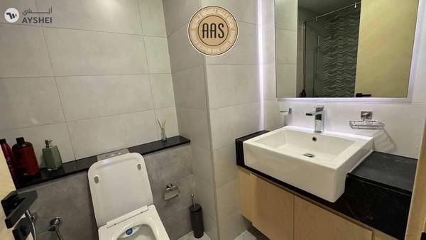 fully dxb view ready to move 3bhk available for sale