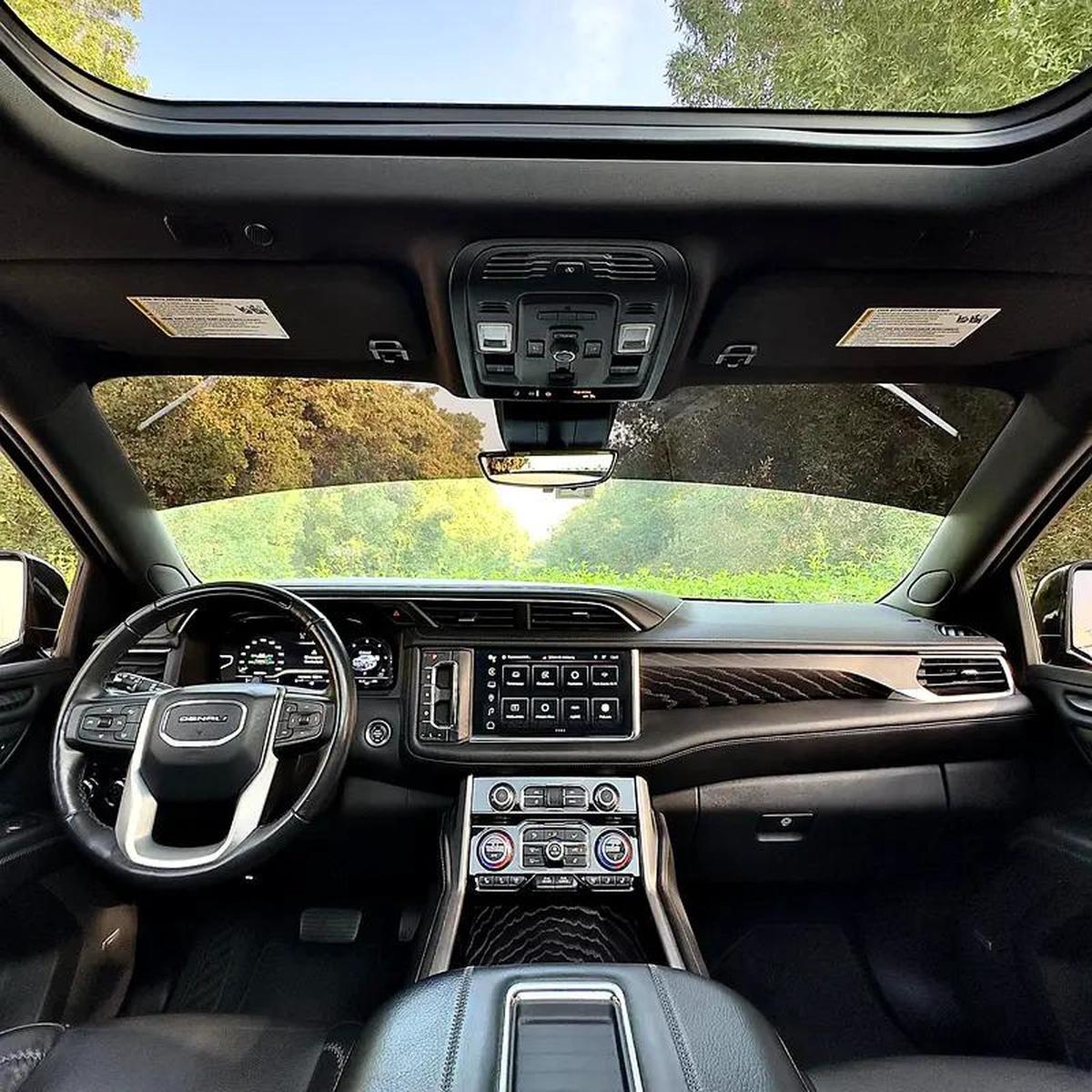 GMC Yukon Denali-5-5