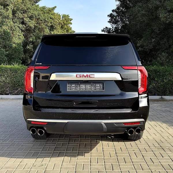 GMC Yukon Denali