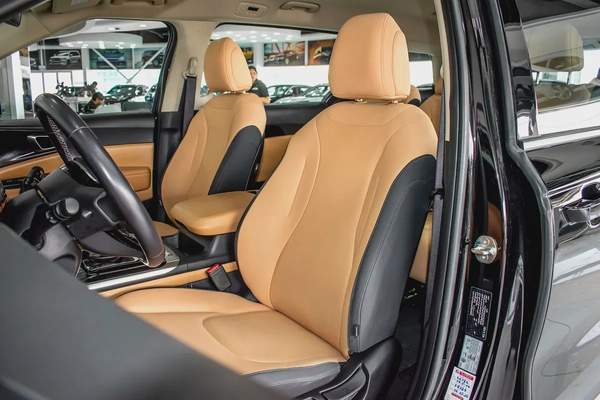 1 YR WARRANTY | AED 1950 PM | 3.5 LX | GCC