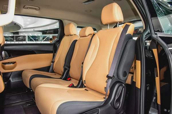 1 YR WARRANTY | AED 1950 PM | 3.5 LX | GCC