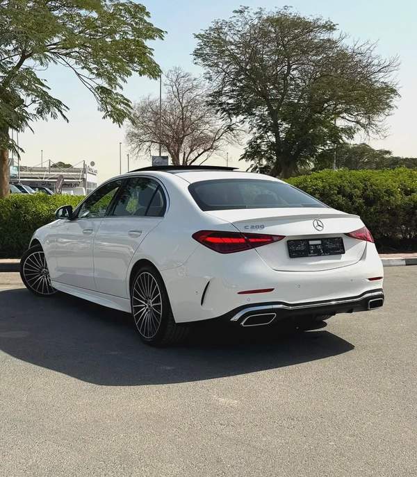 C200 AMG Premium Plus