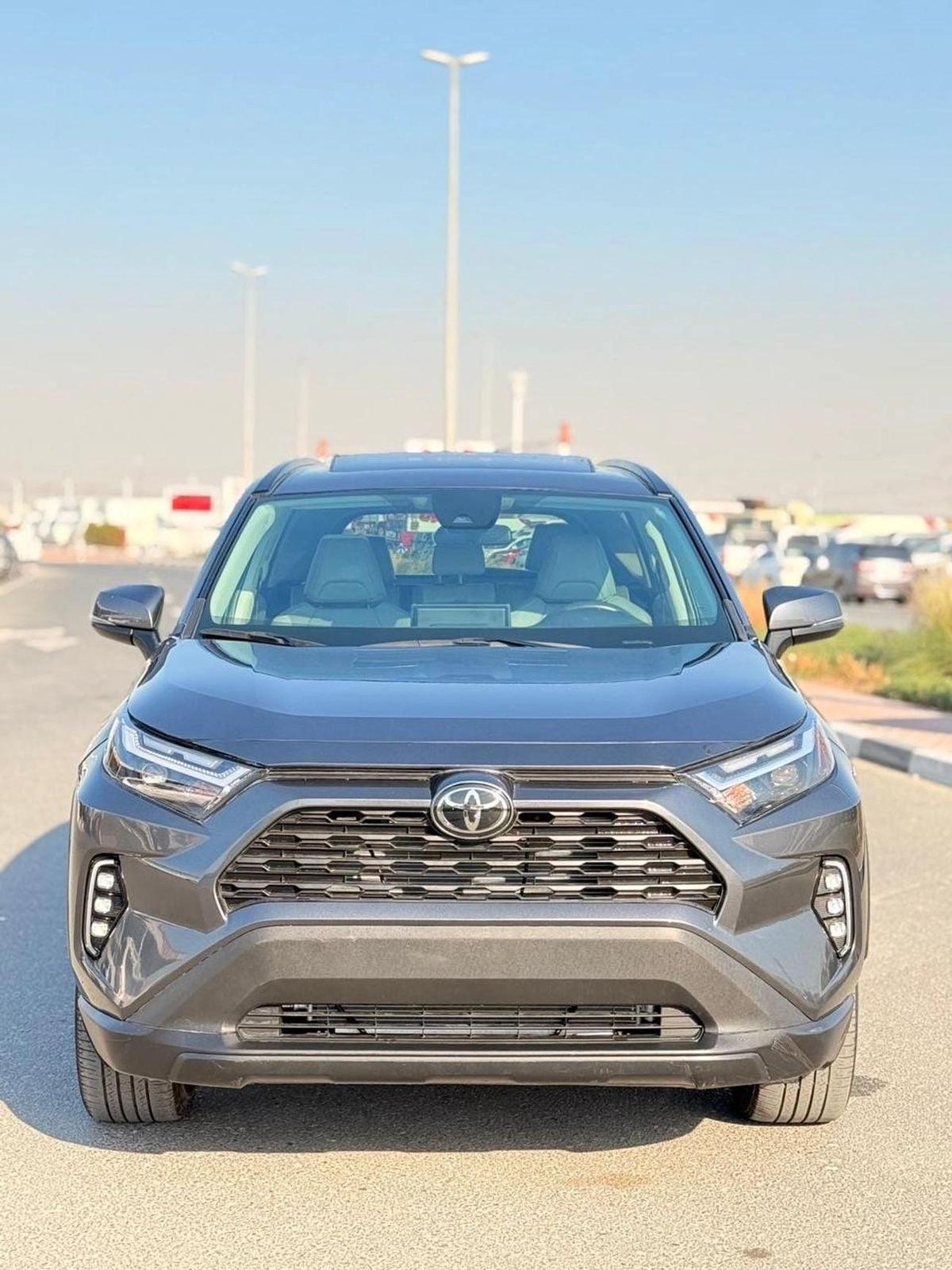 Toyota RAV4 XLE premium 2.5L | Sunroof | leather seats | push start full option-1-1