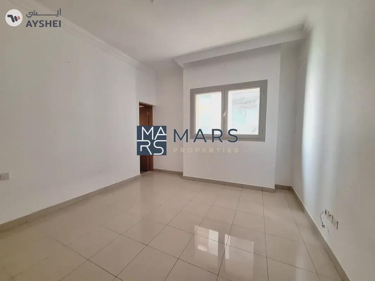 Where Luxury City Living Reaches New Heights. {4BHK Sea View } Al Majaz3-10-10