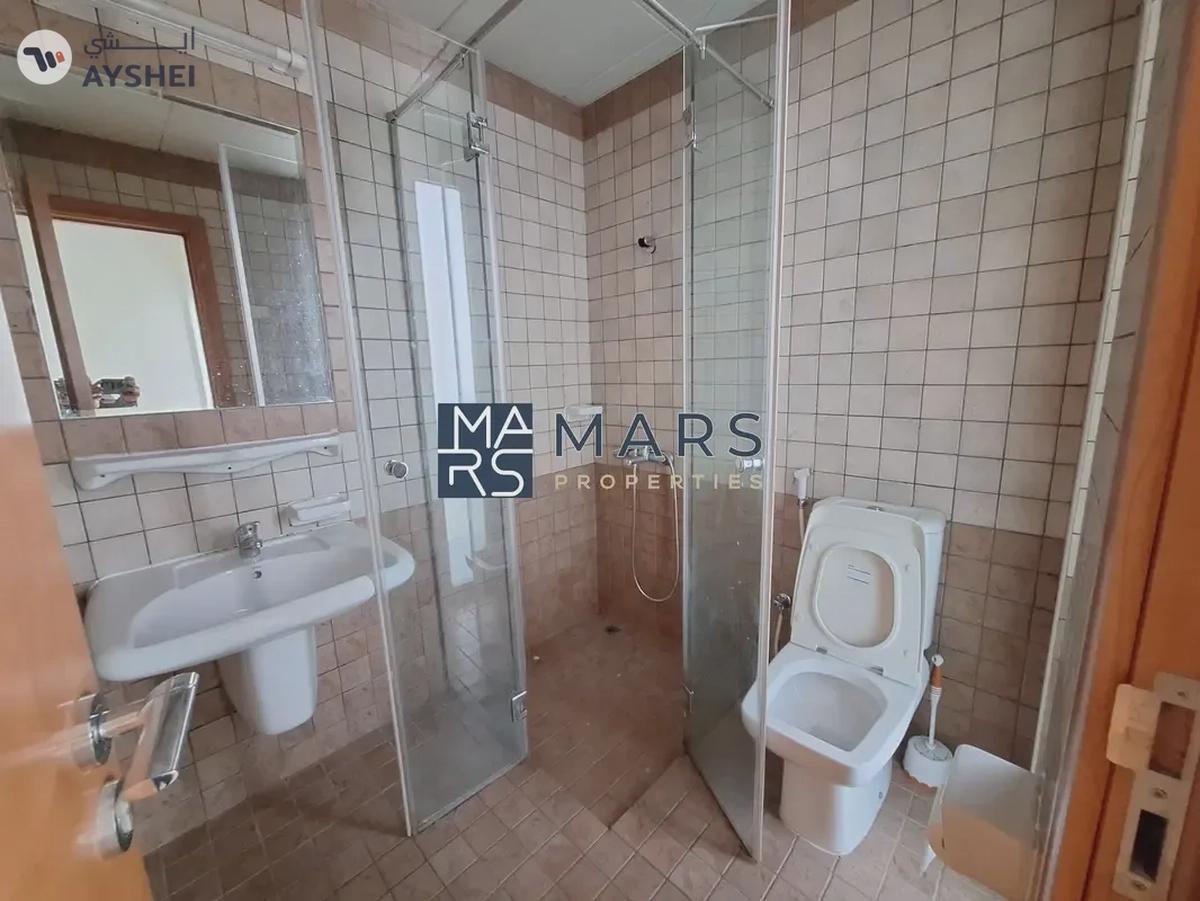 Where Luxury City Living Reaches New Heights. {4BHK Sea View } Al Majaz3-15-15