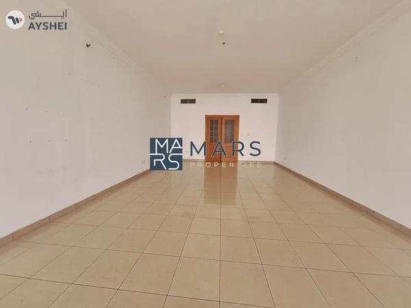 Where Luxury City Living Reaches New Heights. {4BHK Sea View } Al Majaz3