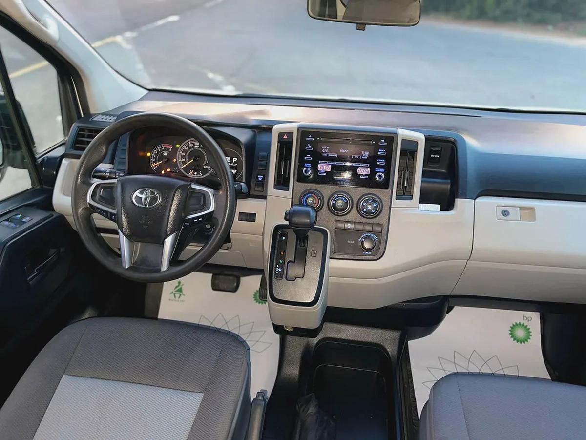 Toyota Hiace 2021 automatic low mileage-10-10