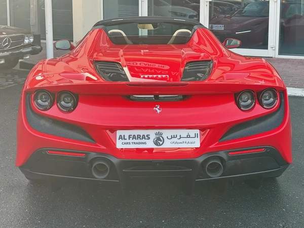 FERRARI F8 SPIDER 2022 full carbon low mileage full service history