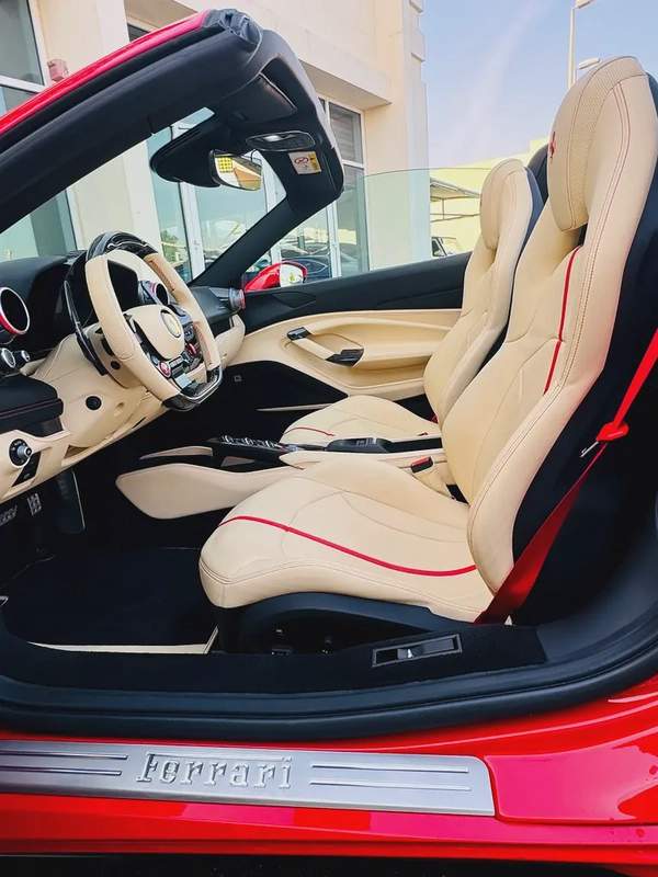 FERRARI F8 SPIDER 2022 full carbon low mileage full service history