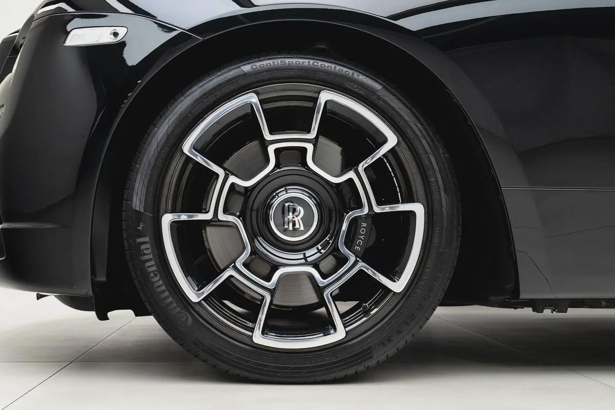 2019 ROLLS ROYCE WRAITH. GCC. BESPOKE AUDIO. 4 BUTTONS. STARLIGHT.-5-5