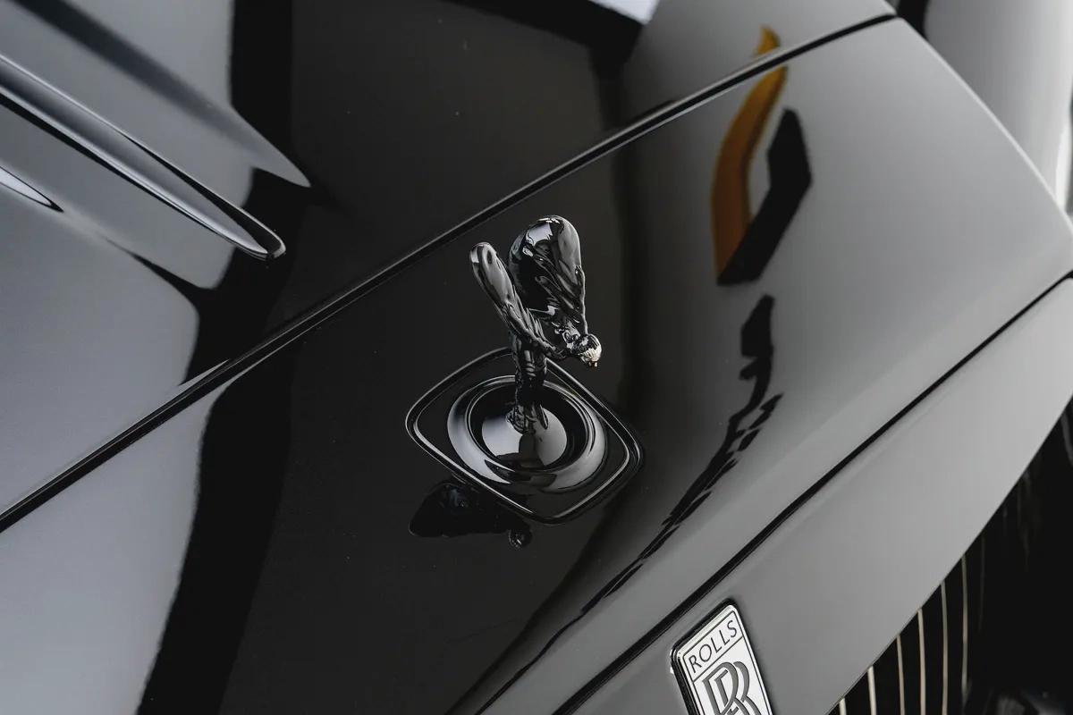 2019 ROLLS ROYCE WRAITH. GCC. BESPOKE AUDIO. 4 BUTTONS. STARLIGHT.-9-9