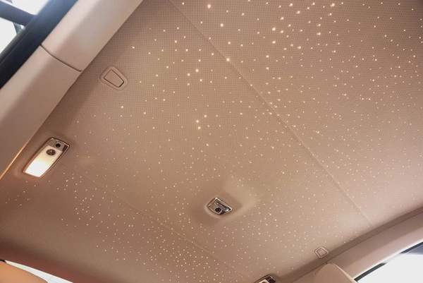 2019 ROLLS ROYCE WRAITH. GCC. BESPOKE AUDIO. 4 BUTTONS. STARLIGHT.