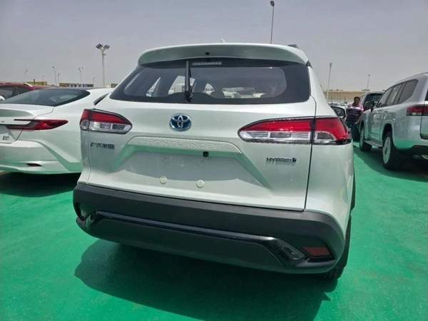 Toyota RAV4 FRONT LANDER 2.0L HYBRID 2025
