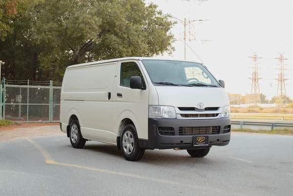 Toyota Hiace Standard Roof | Delivery Van | GCC Specs | Ref#T42275