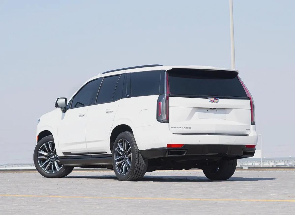 ESCALADE 2021-2-2