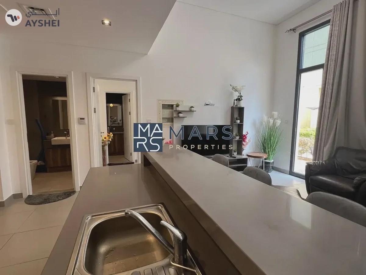 Charming 1BHK Ground Floor with Garden & Dual Baths-5-5