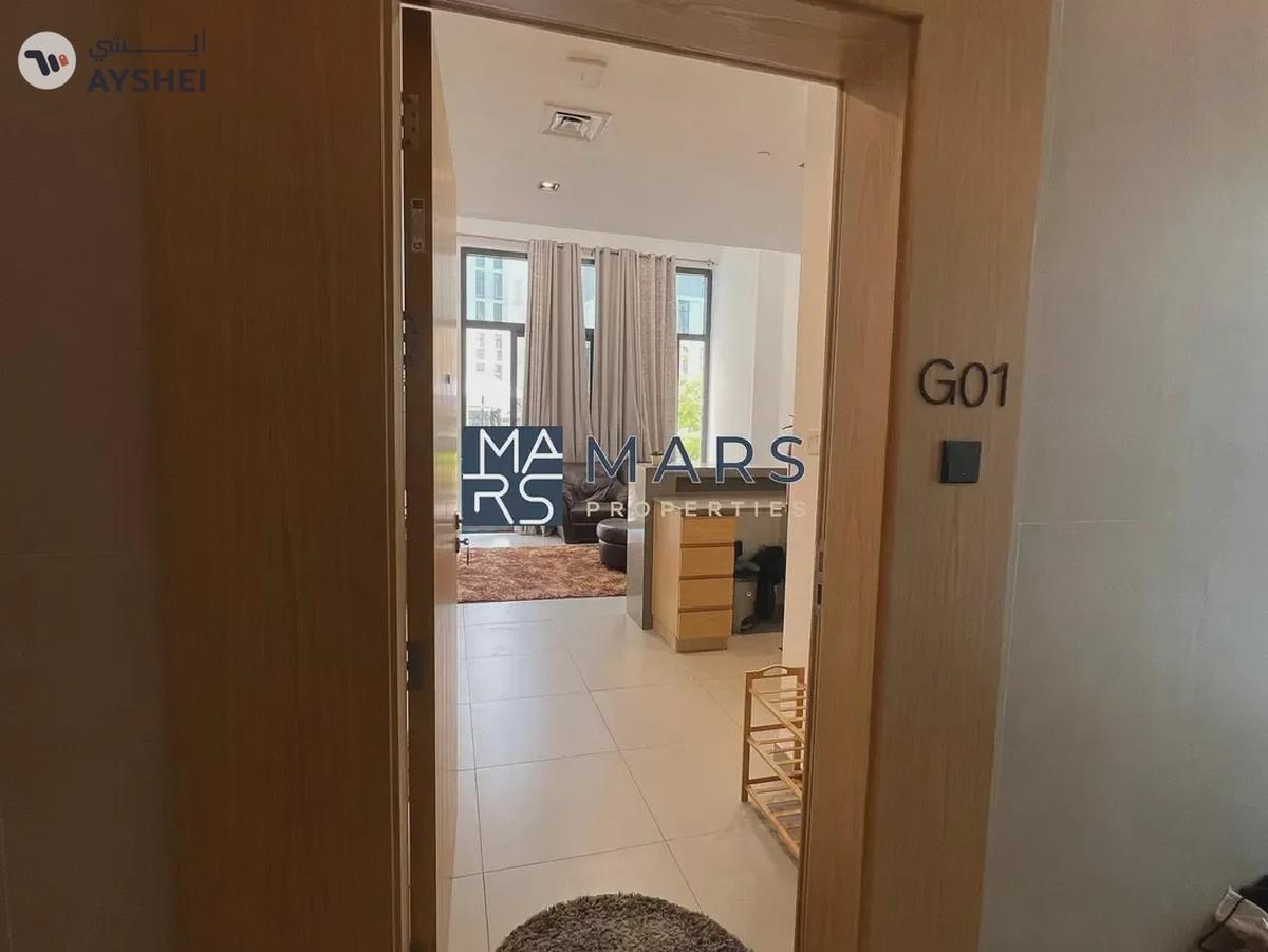 Charming 1BHK Ground Floor with Garden & Dual Baths-12-12