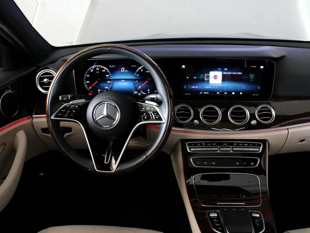 2023 - Mercedes-Benz E300 - GCC with warranty-15-15