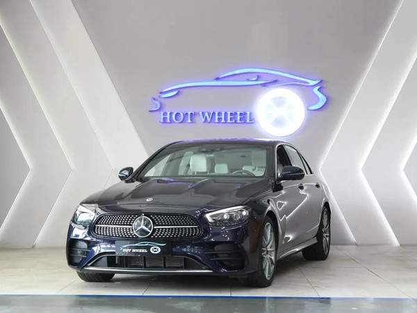 2023 - Mercedes-Benz E300 - GCC with warranty