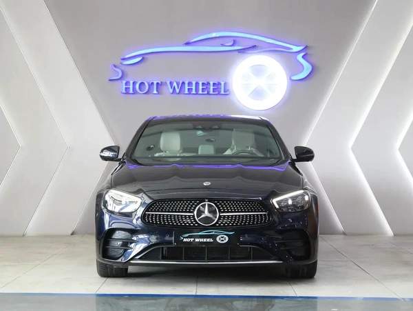 2023 - Mercedes-Benz E300 - GCC with warranty