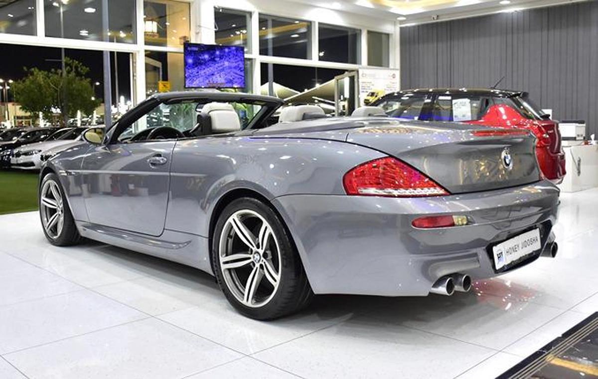 BMW M6 Convertible ( 2008 Model ) in Gray Color American Specs-6-6