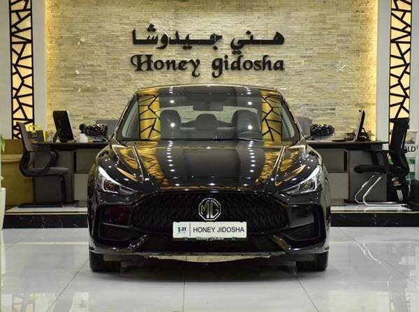 MG GT ( 2022 Model ) in Black Color GCC Specs