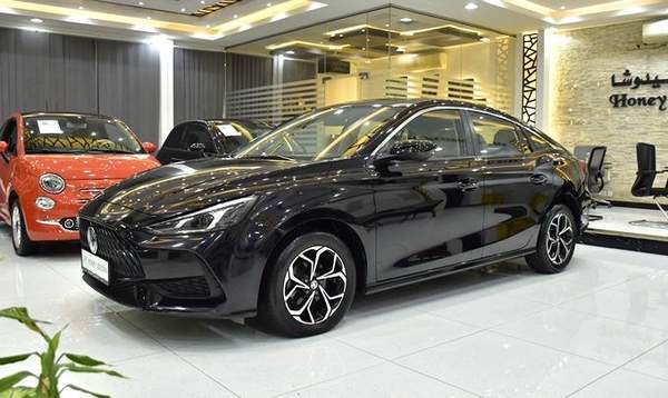 MG GT ( 2022 Model ) in Black Color GCC Specs