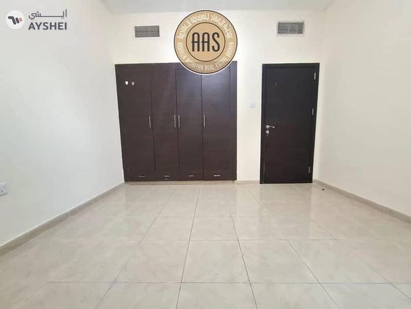 In prime location huge 2bhk with Balcony Wardrobes