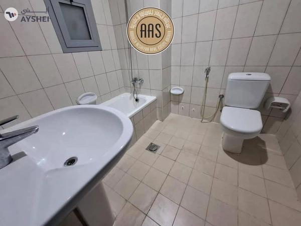 In prime location huge 2bhk with Balcony Wardrobes