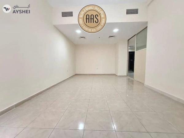 In prime location huge 2bhk with Balcony Wardrobes