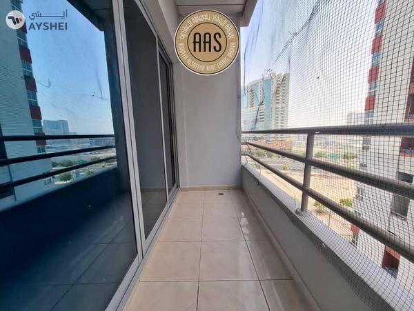 In prime location huge 2bhk with Balcony Wardrobes