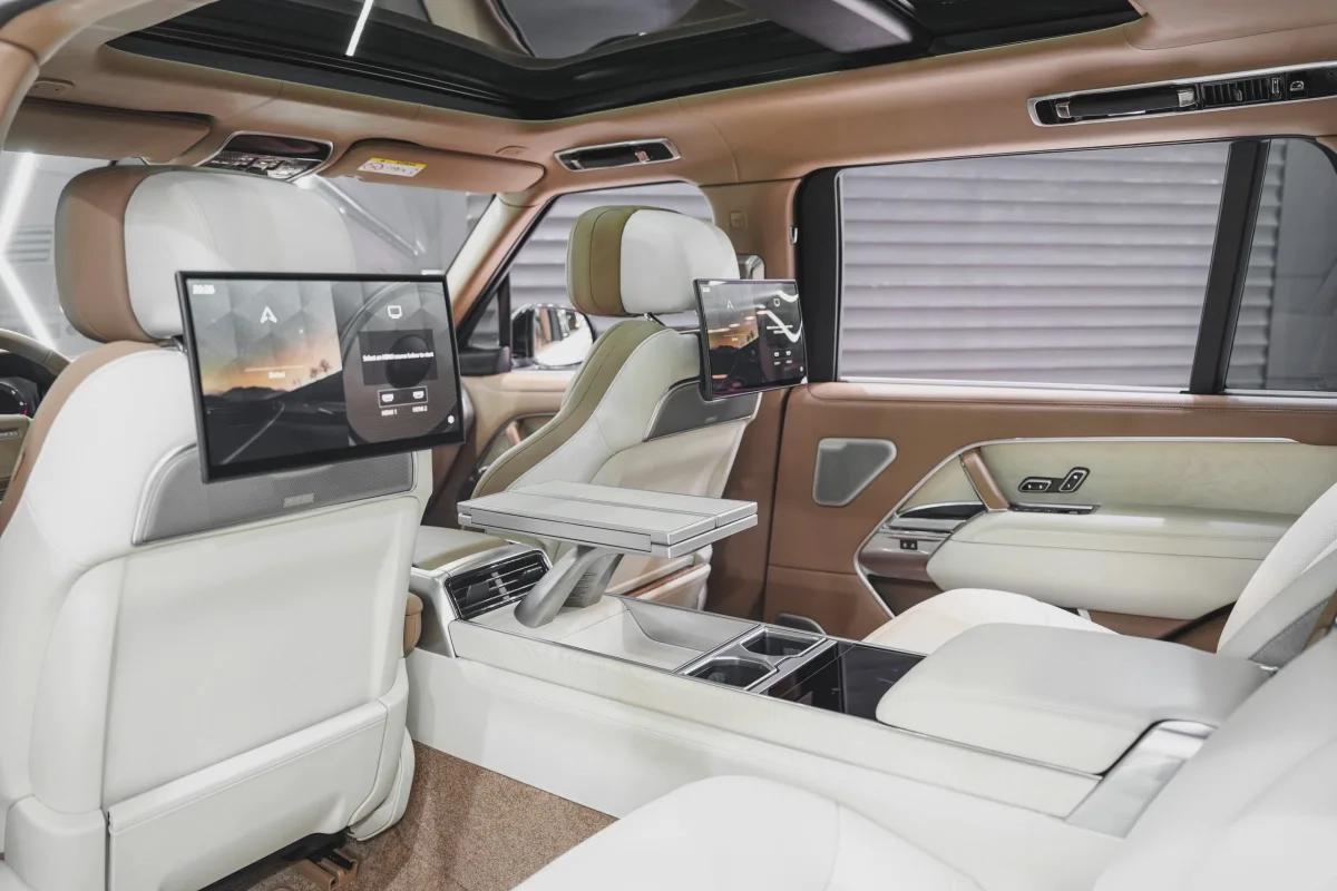 Land Rover Range Rover Vogue SV LWB-7-7