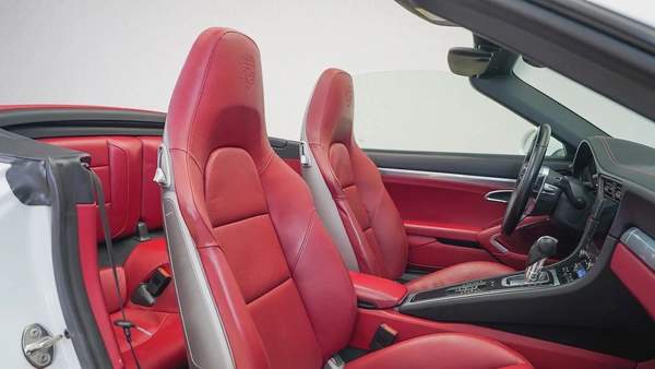 Special Offer | AED 8,009 PM | Low KM, GCC | 911 Carrera Cabriolet PDK