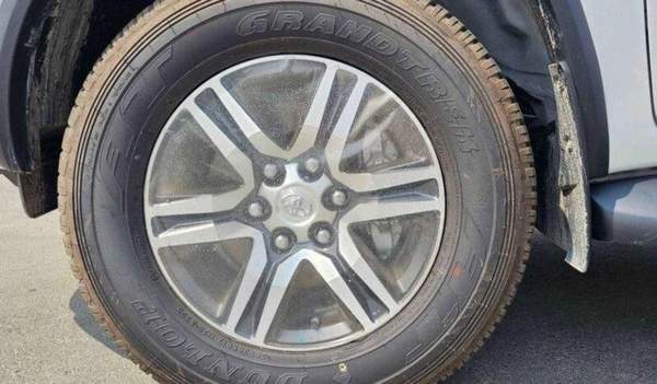 Toyota Fortuner 2.7L petrol 2024