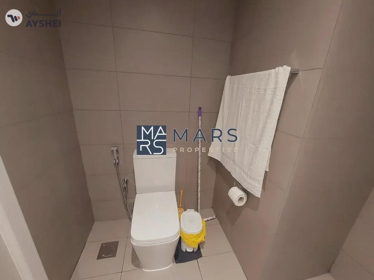 LUXURY BRAND NEW FULLY FURNISHED 1 BEDROOM WITH POOL-3-3