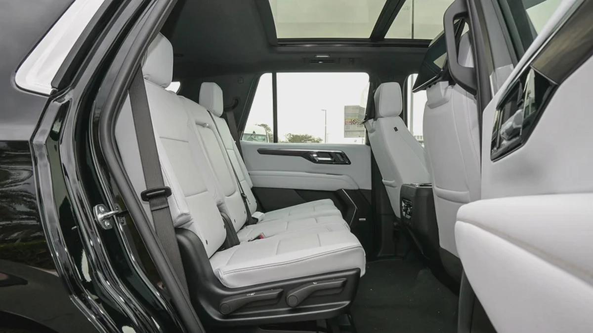 CHEVROLET TAHOE Premier AWD 5.3L V8 - 2025 (Export)-11-11