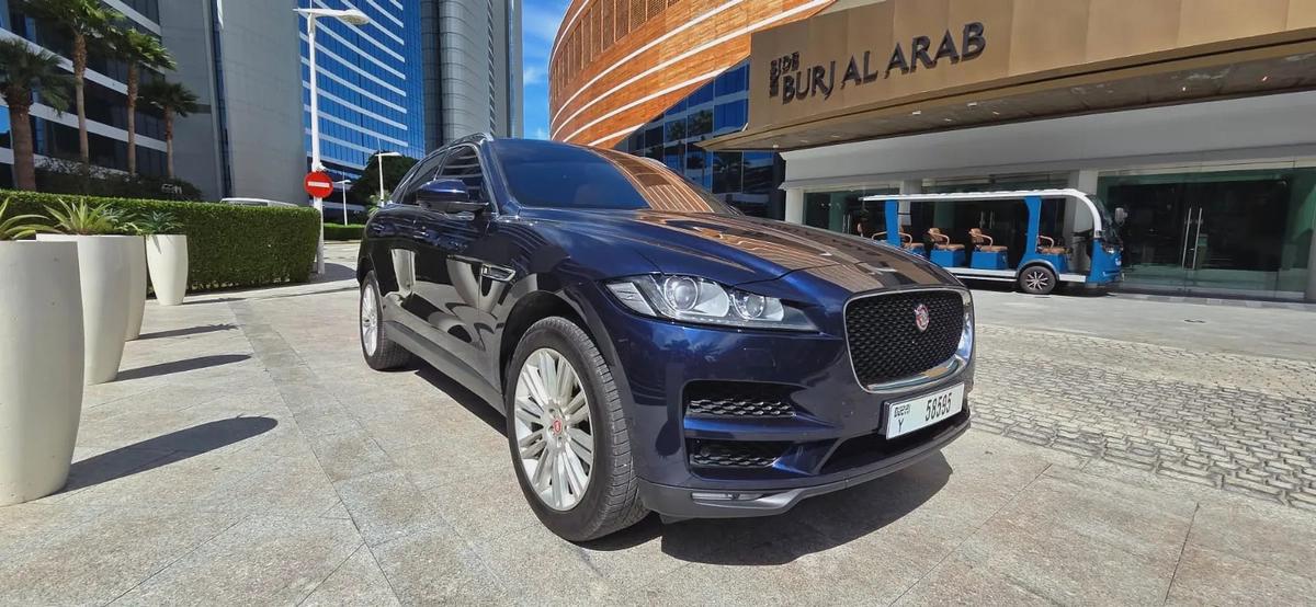 2017-Jaguar F Pace 35t Portfolio-Full option-Excellent Condition-Full Service History-1-1