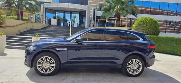 2017-Jaguar F Pace 35t Portfolio-Full option-Excellent Condition-Full Service History