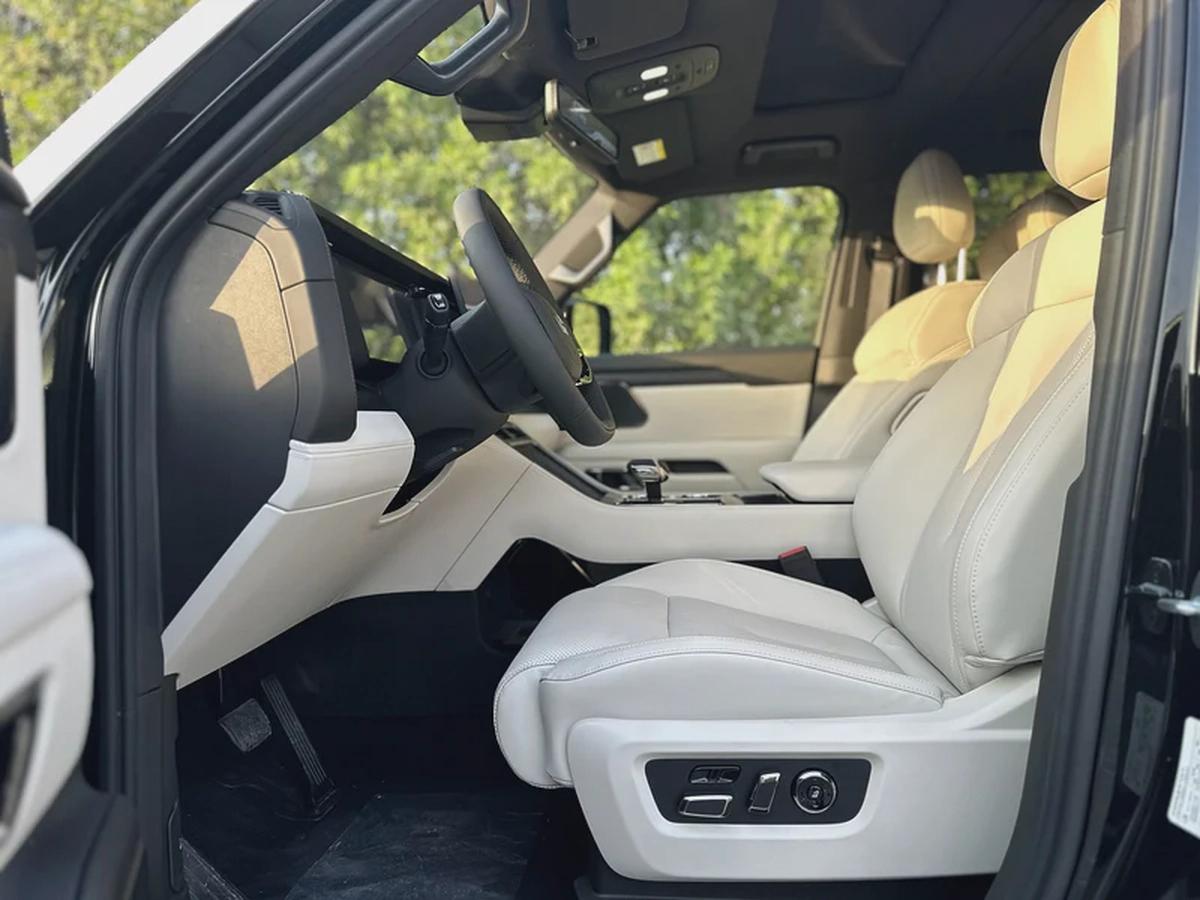 ROX 01 7 Seats / Export / 2025 / HYBRID / Long-Range-16-16