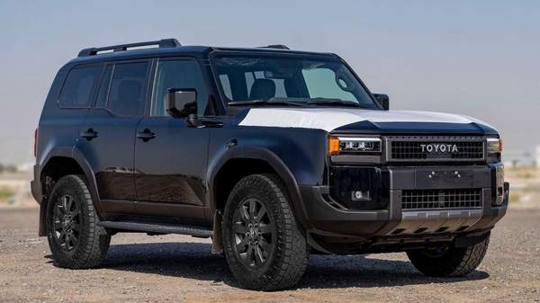 Toyota Prado Adventure Dual Tone 2.4T Adventure 2.4L