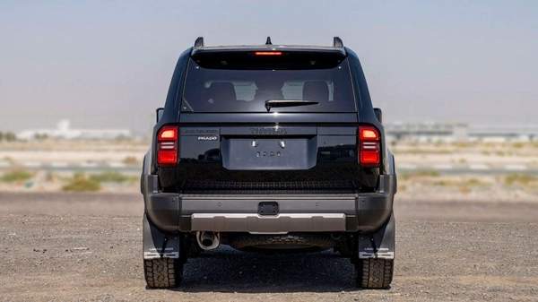 Toyota Prado Adventure Dual Tone 2.4T Adventure 2.4L