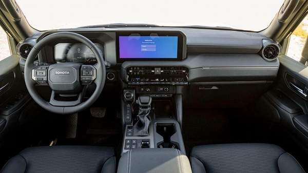 Toyota Prado Adventure Dual Tone 2.4T Adventure 2.4L