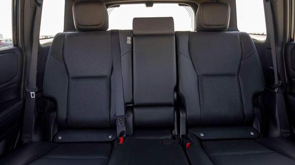 Toyota Prado Adventure Dual Tone 2.4T Adventure 2.4L