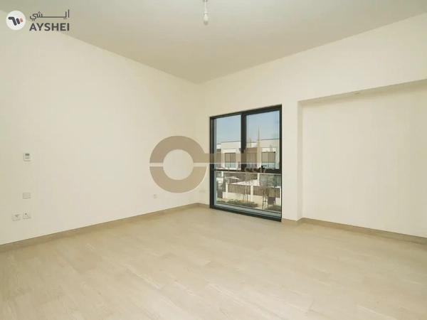 Brand New | Luxurious Townhouse | Huge Plot Size