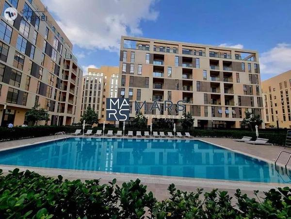 Brand new studio with gym pool and parking