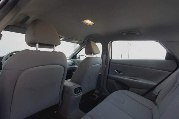 Hyundai Elantra / Avante 2023